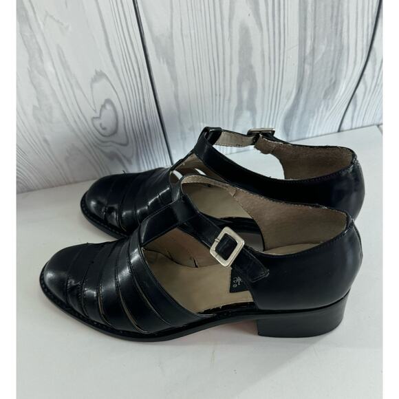 VTG Women’s Kenneth Cole Caged Fisherman Leather MaryJane Size 8M Black - Picture 2 of 7